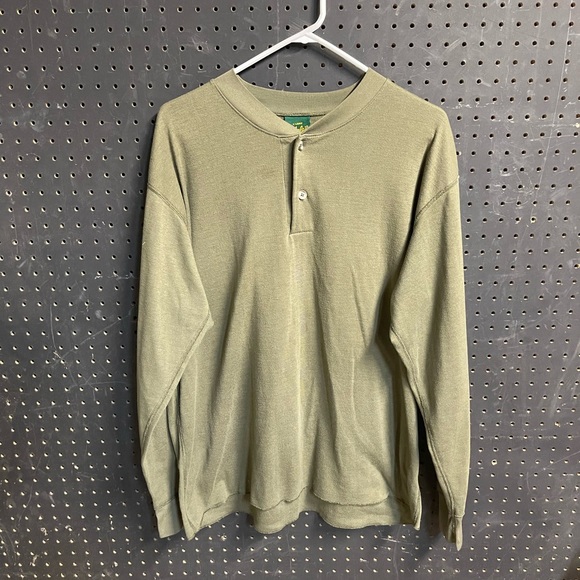 Cabela's Green Long Sleeve - Picture 1 of 4